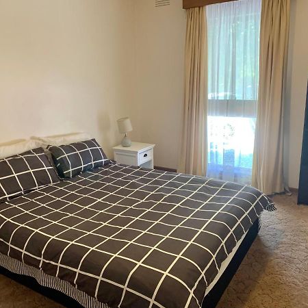 Golden House Apartman Springvale Kültér fotó